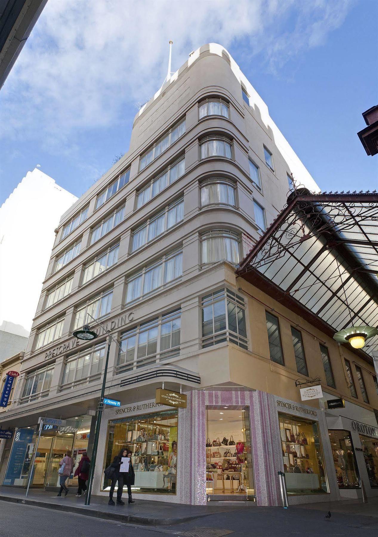 Hotel Causeway Melbourne Exterior photo
